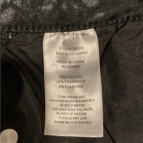 Black Women's Pants - Picture 5 of 5